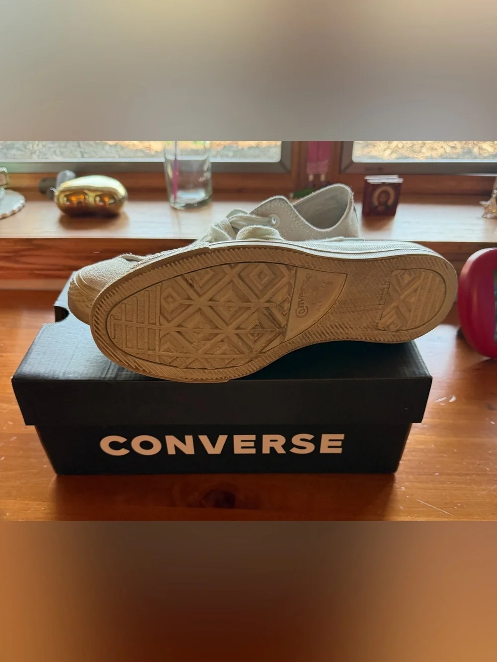 Converse classic low